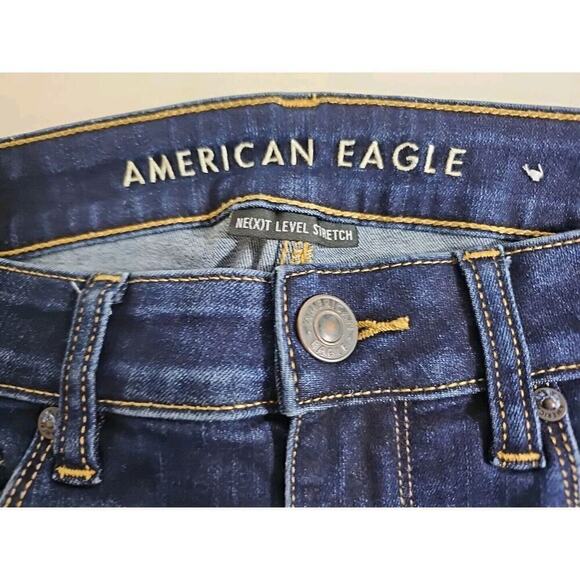 American Eagle~Woman Size 4~Blue Denim Dark Wash Ne(x)t Level StretchSkinny Jean - Picture 2 of 11